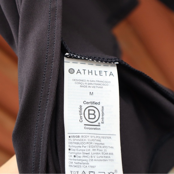 Athleta Black Workout Yoga Gym Open Back T Shirt size Medium Women - Picture 7 of 12